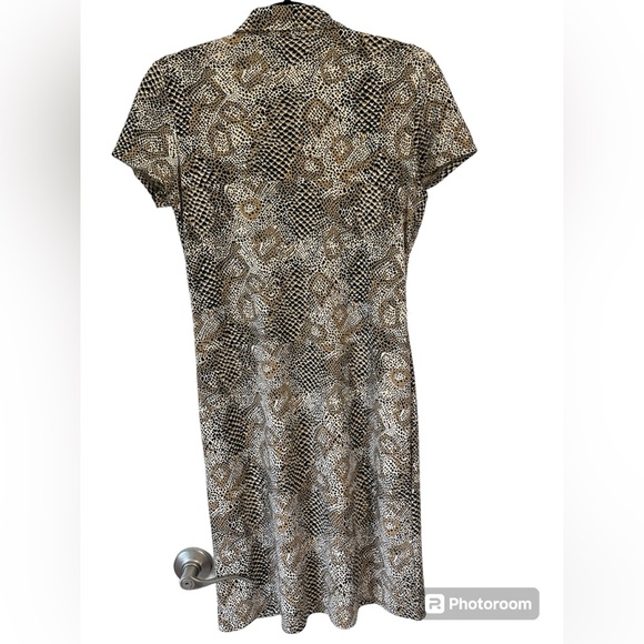 Snake print button up dress - Picture 2 of 3